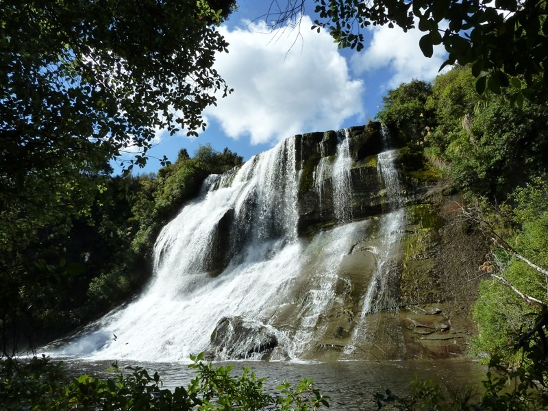 Perkito Falls (o.Ae.) nach dem Rudern