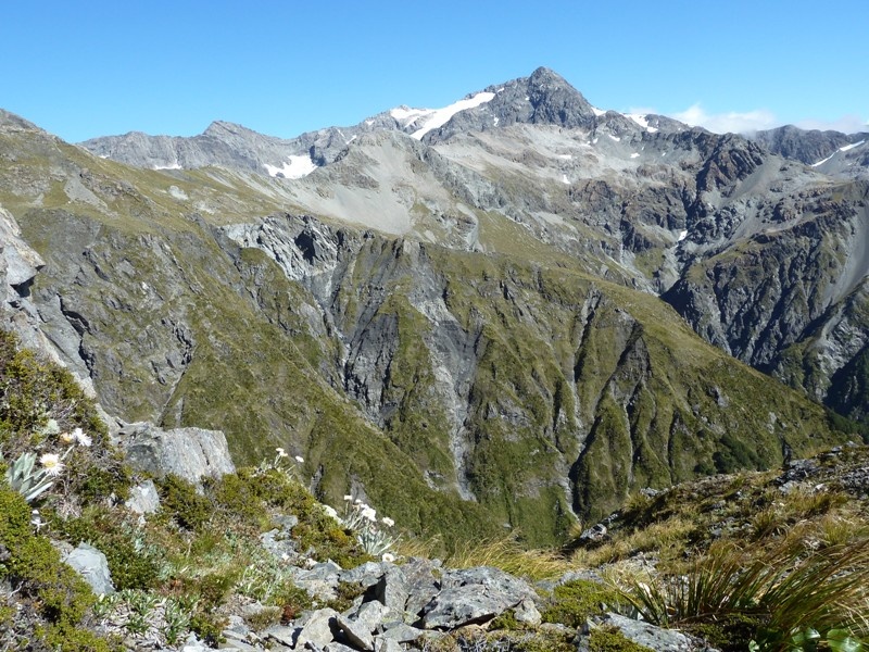 Rundwanderweg auf den "Mount Avalanche" bei bestem Wetter :-)